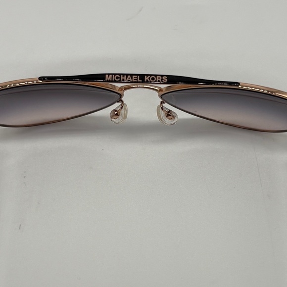 Michael Kors aviator sunglasses rose gold and black. - Picture 8 of 9